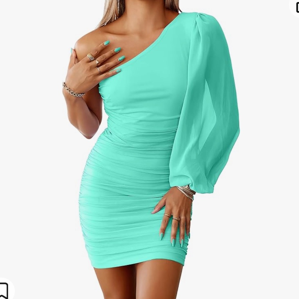 One shoulder dress